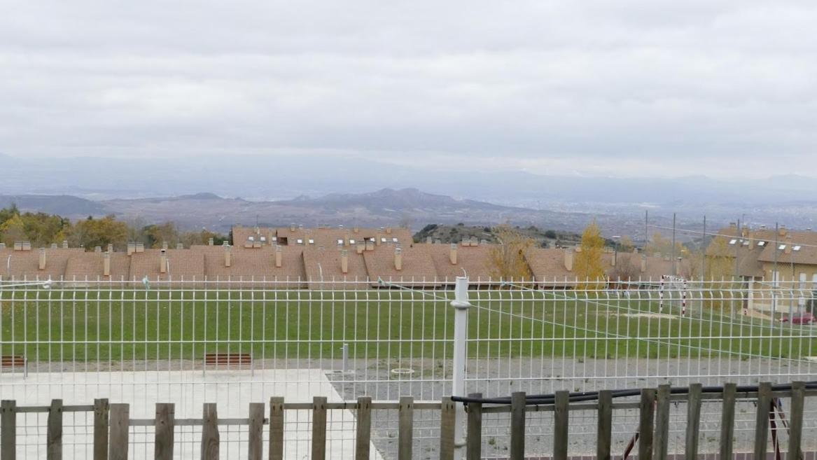 Appartement Vino Montana & Jardin Garaje Netflix Wifi Incluido, à Sojuela Extérieur photo